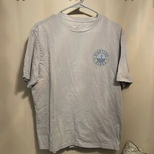 Vineyard Vines men s medium shirt